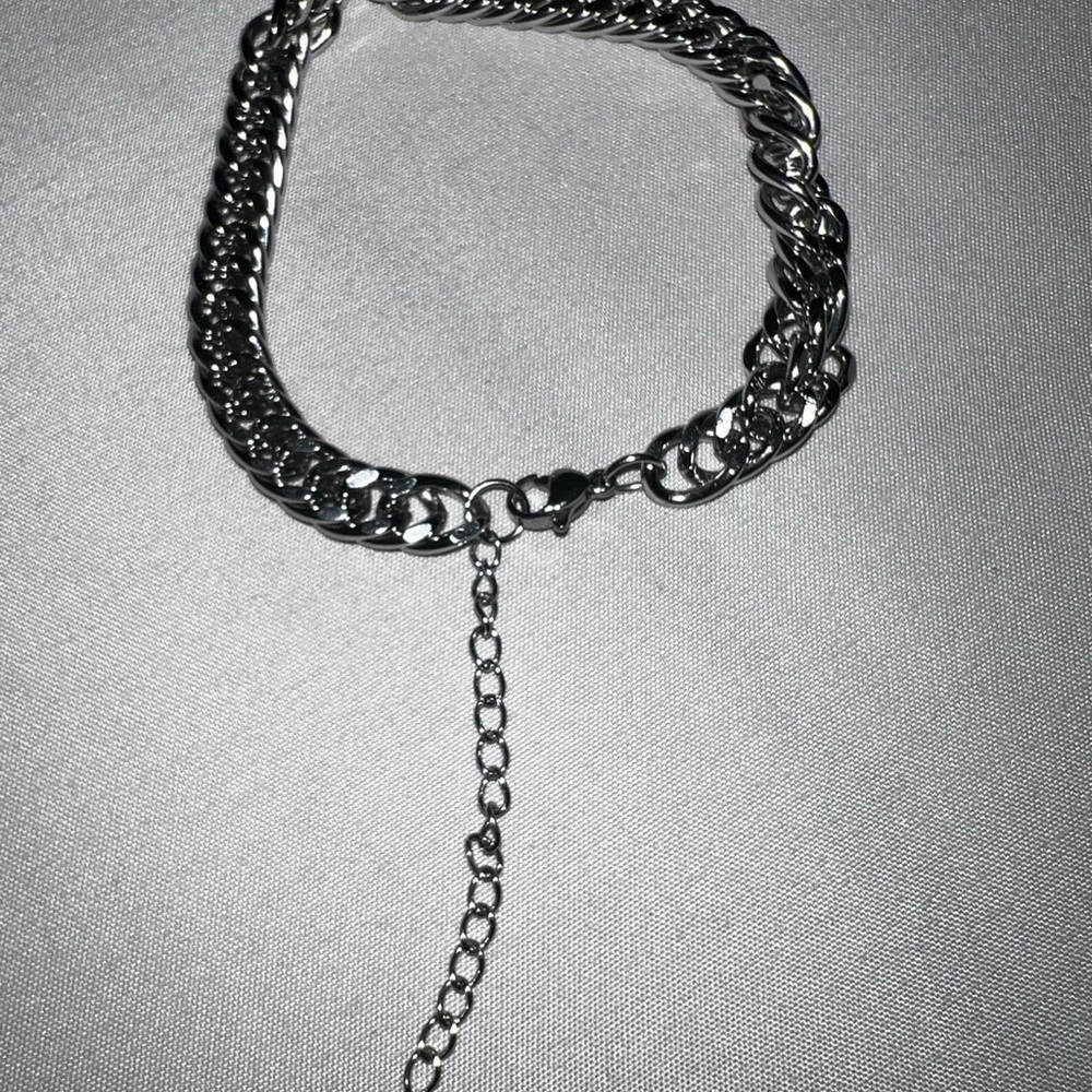 Stylish Silver Chain Necklace